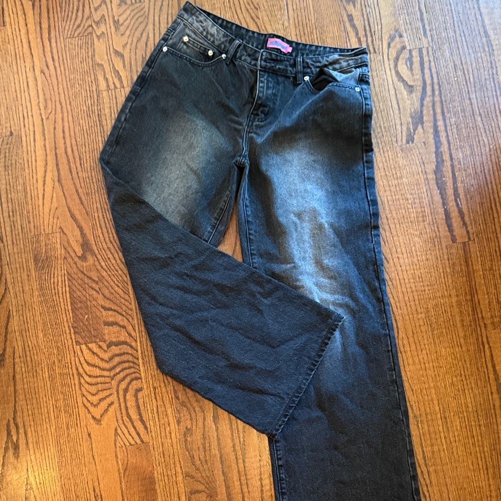 Edikted Dark Wash Straight Leg baggy Jeans